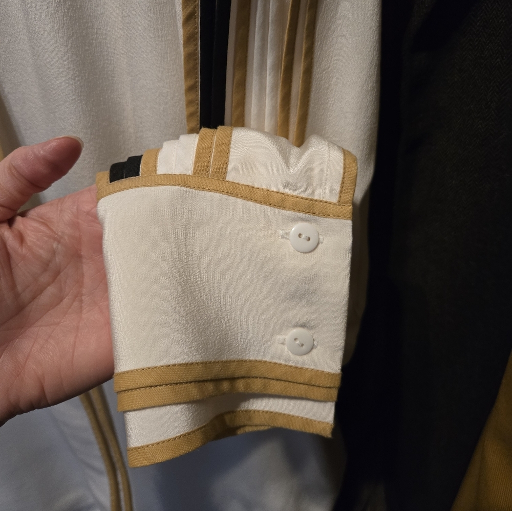 Bodice Pleated Sleeve Blouse S - Picture 8 of 10